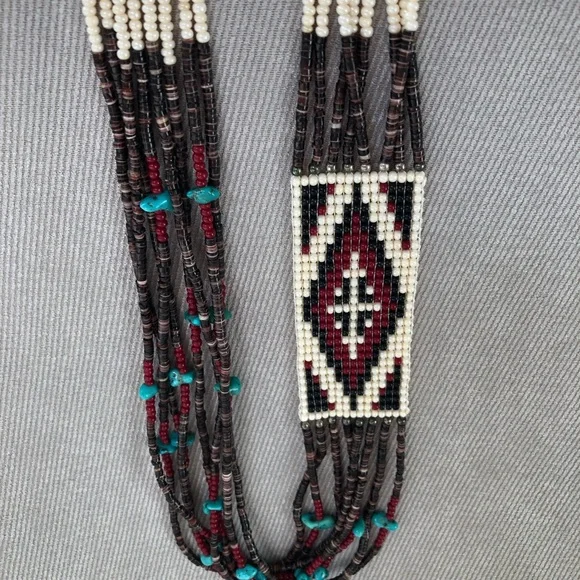 Vintage Native American Necklace & Earring Set. - Picture 7 of 11